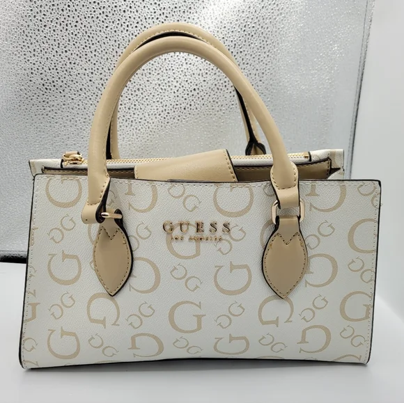 GUESS Purse Bundle - Picture 11 of 16